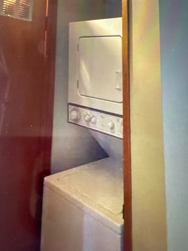 Building Photo - 4120 E Congress Ave