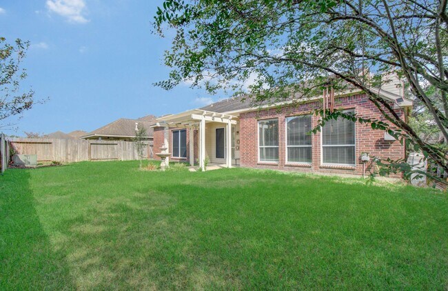 Building Photo - 17611 Emerald Garden Ln