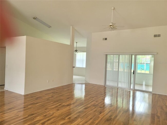 Building Photo - 119 Foxhall Ln