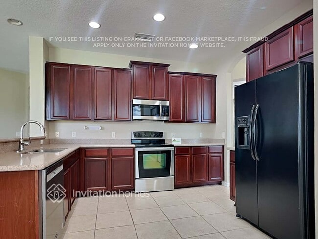 Building Photo - 12816 Hampton Hill Dr