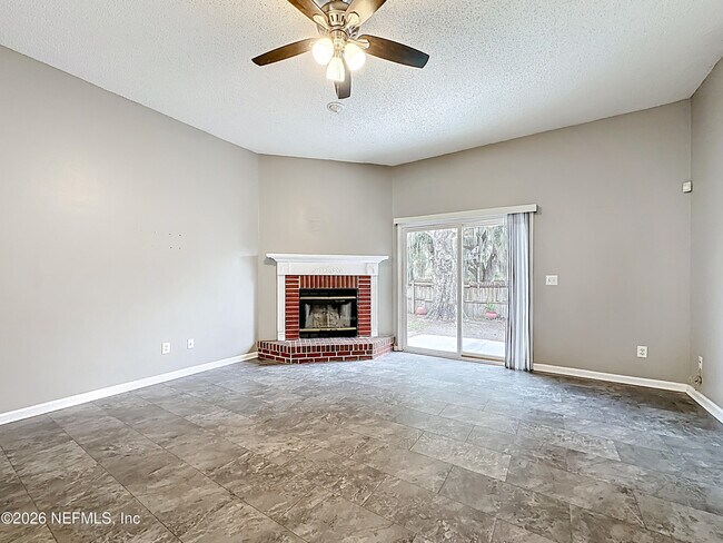 Building Photo - 3020 Golden Pond Blvd