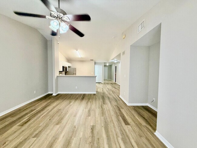 Building Photo - Charming 3BR/2BA Lehigh Acres Duplex with 1-Car Garage | Lawn Care & Salt Service Included