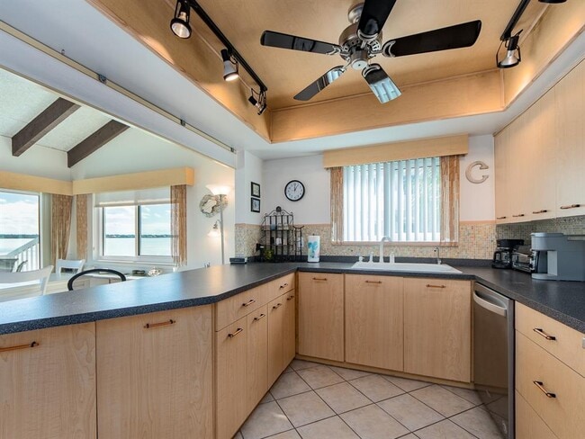 Building Photo - 1401 Gulf Blvd