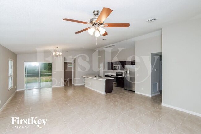 Building Photo - 591 Brickell St SE