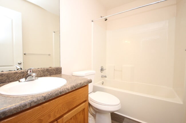 Building Photo - Updated 3BR/2BA Brick Home in Ashley Place...