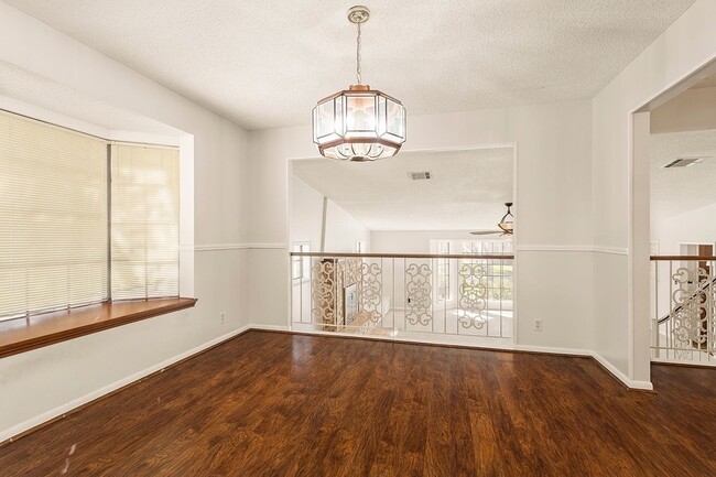 Building Photo - 1407 Key St