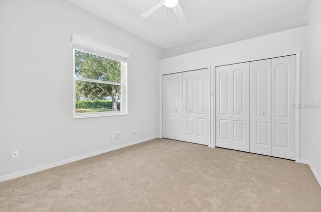 Building Photo - 10337 Pointview Ct