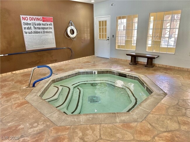 Building Photo - 2200 S Fort Apache Rd