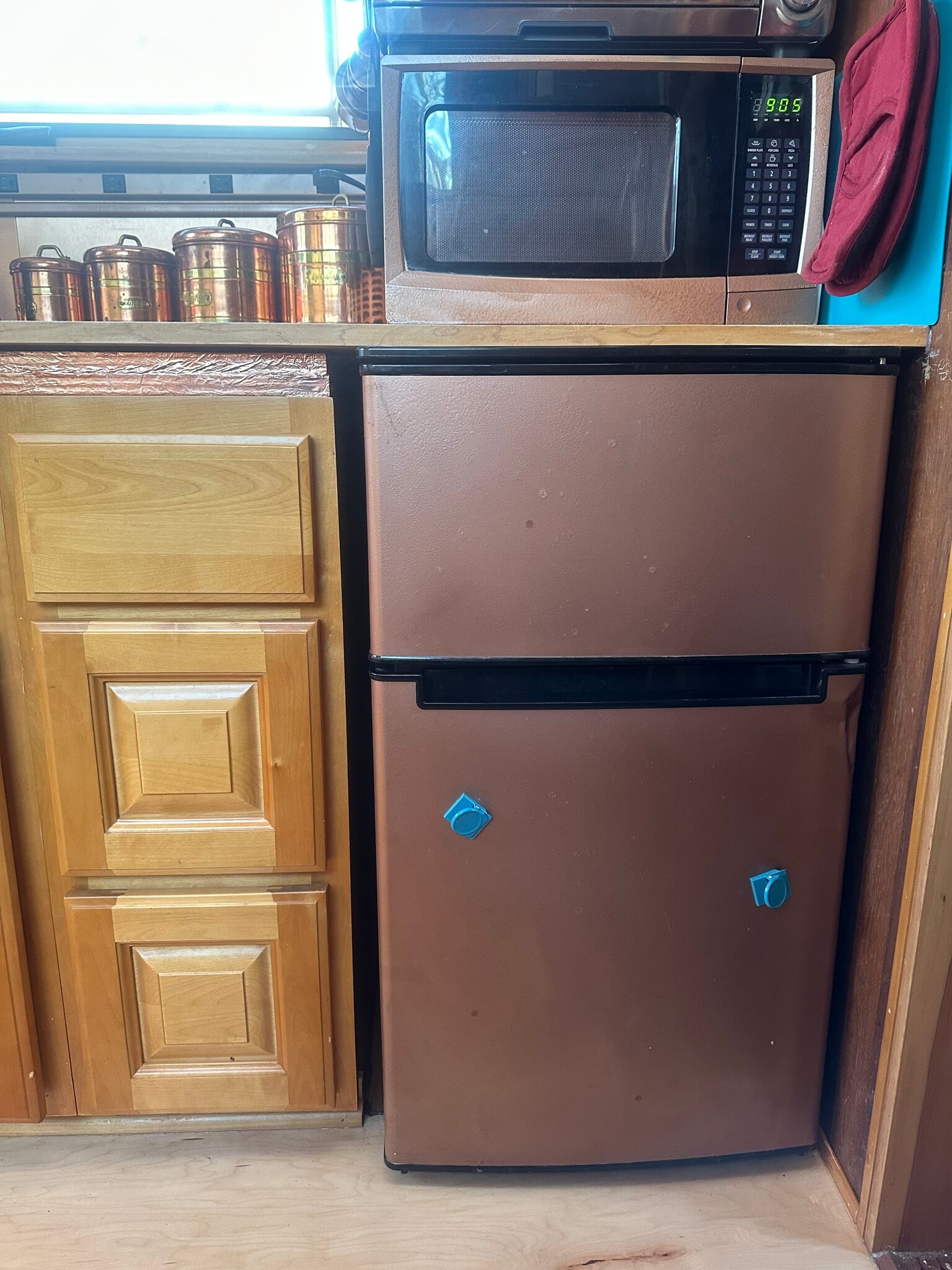 The mini fridge has a separate freezer. Cuz ice cream! - 833 Valencia St
