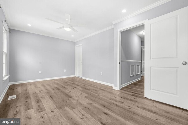 Building Photo - 4217 Kenton Cir