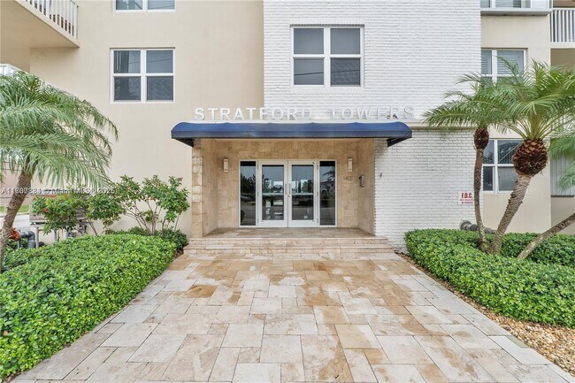 Building Photo - 1401 S Ocean Dr