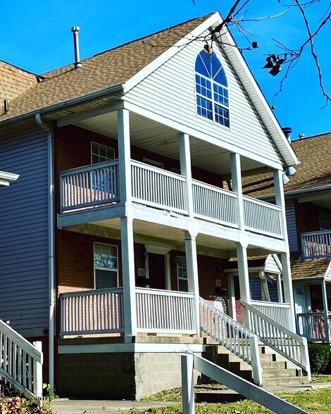 Building Photo - 310 E 17th Ave