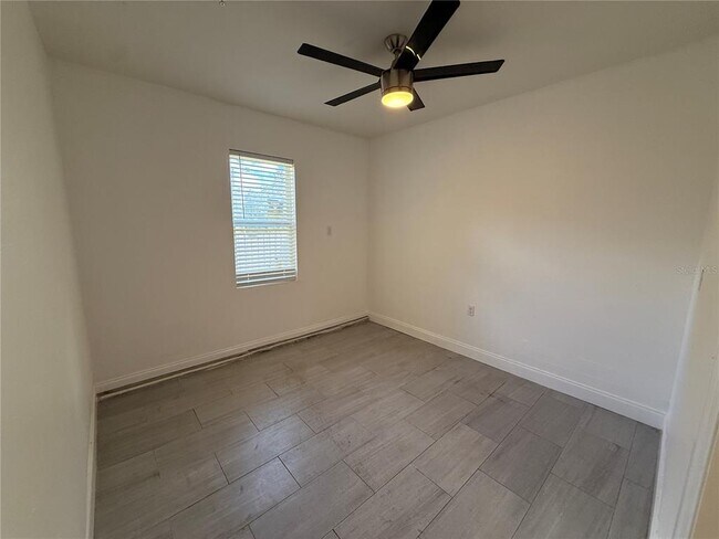 Building Photo - 960 NW 56th Ave