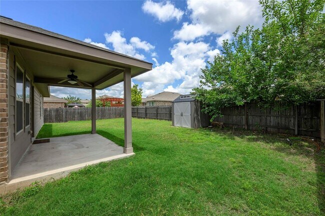 Building Photo - 1441 Star Meadow