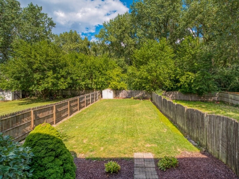 Building Photo - 1514 Peachtree Ln
