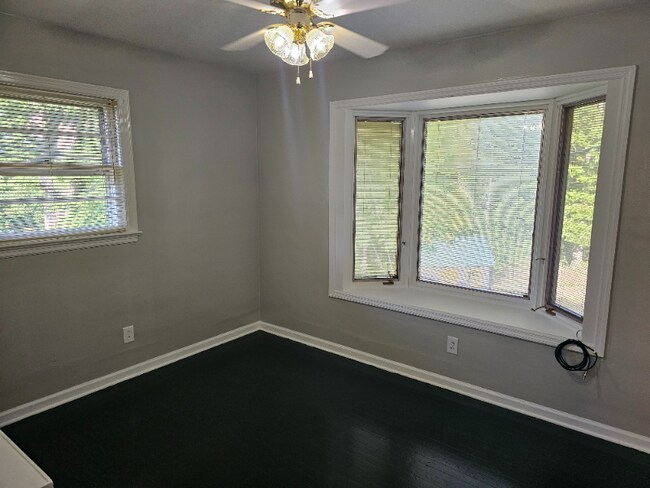 Building Photo - 5309 Lost