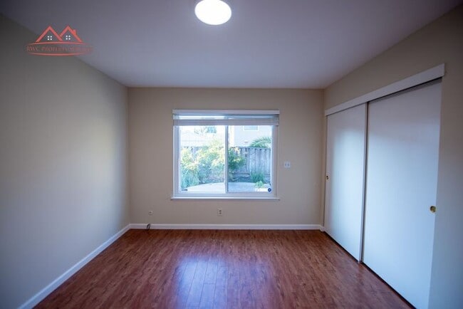 Building Photo - 2135 Hikido Dr
