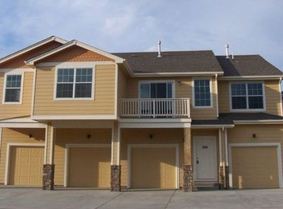 Building Photo - 1675 Monterey Rd