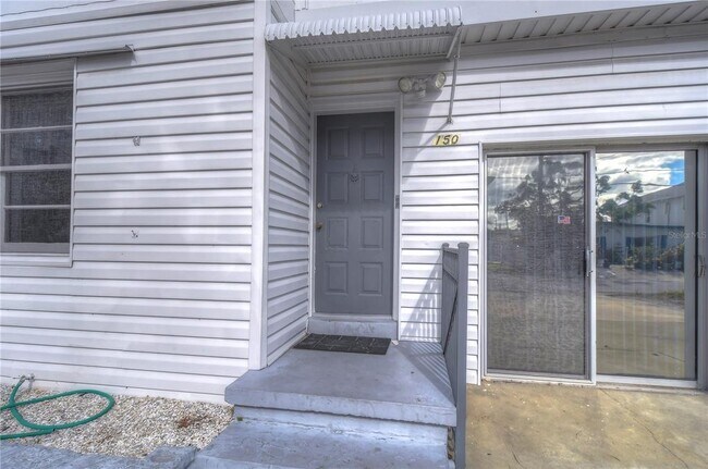 Building Photo - 150 E Madeira Ave