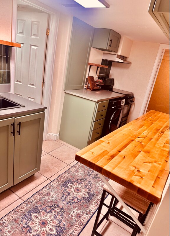 Building Photo - 189 N 6th Ave