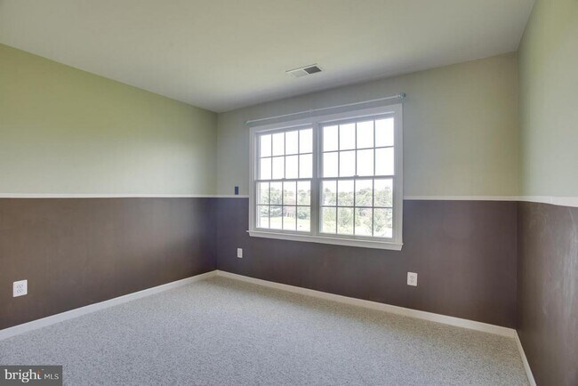 Building Photo - 43910 Camellia St