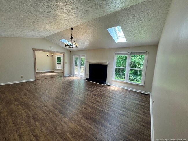 Building Photo - 4011 Woods Ct