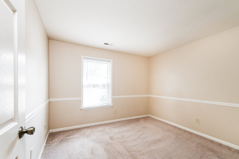 Building Photo - 5508 Pine Hill Dr