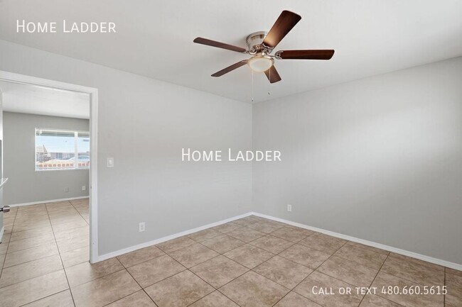Building Photo - 6747 N 26th Ave