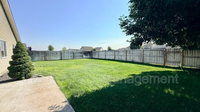 Building Photo - 5709 Sidon Ln