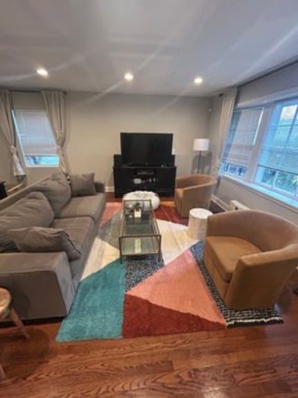 Building Photo - 9143 S Cottage Grove Ave