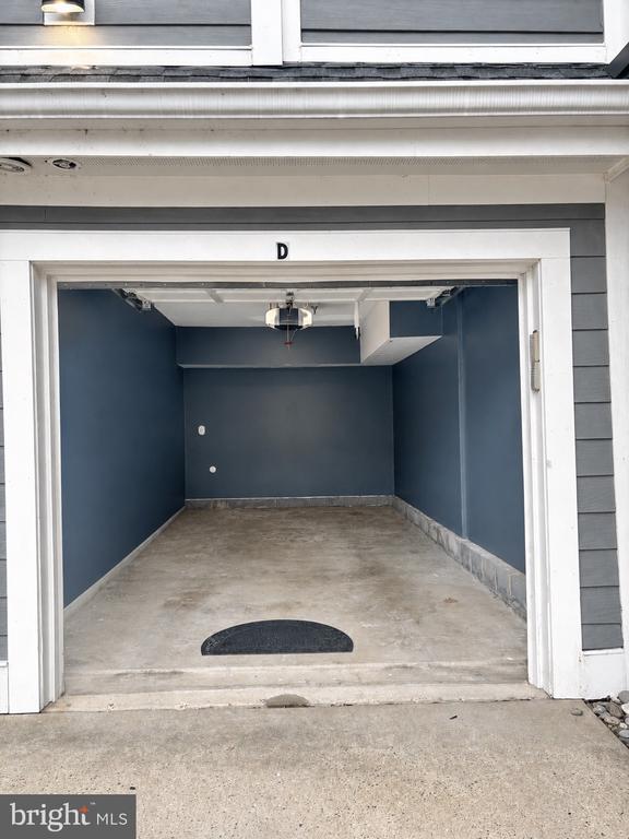 Building Photo - 6001 Mersey Oaks Way
