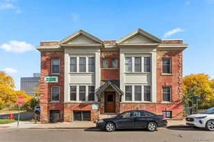 Building Photo - 1450 6th St