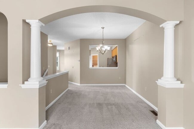 Building Photo - 2201 Hawks Landing Dr