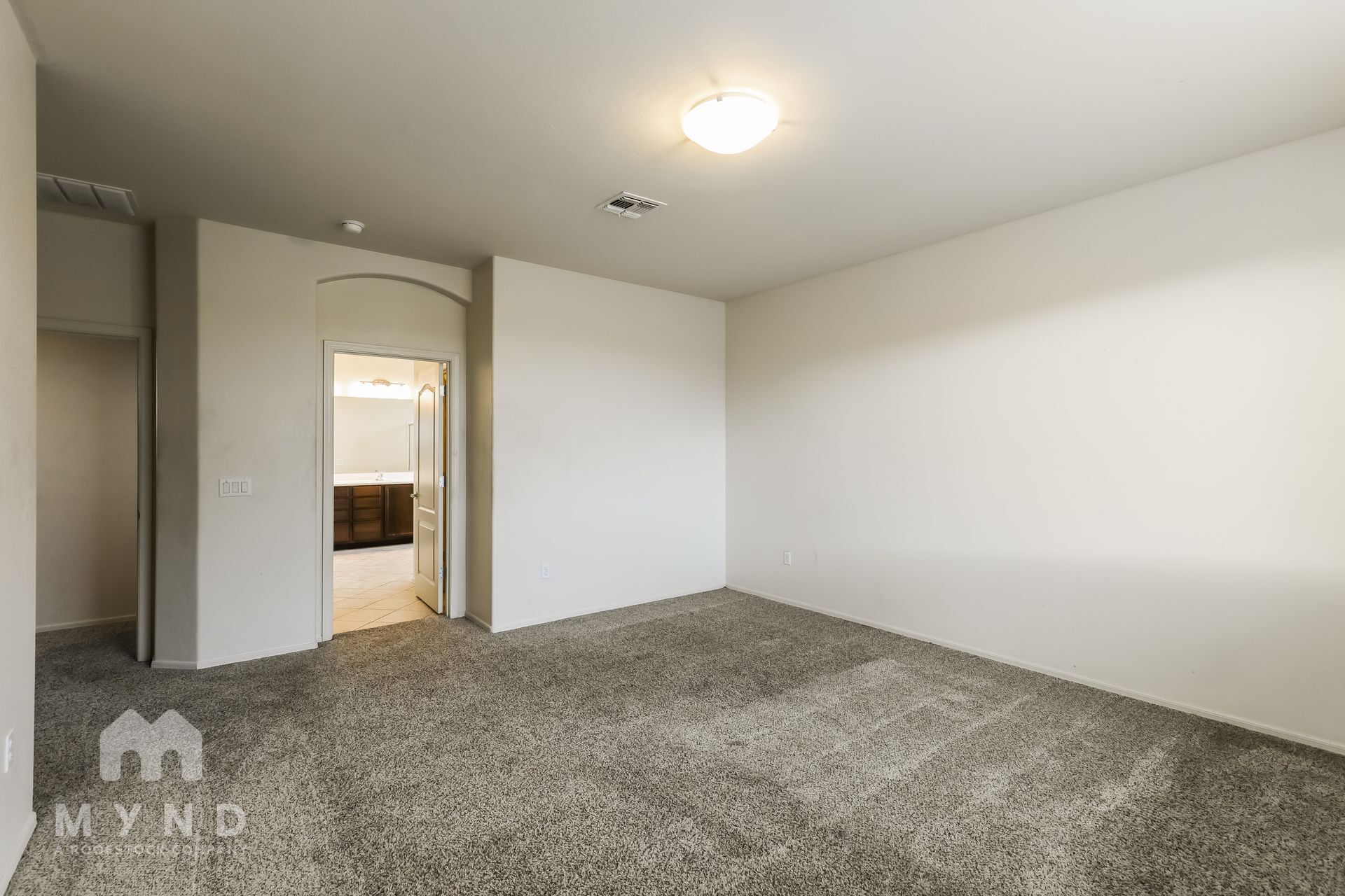 Building Photo - 2763 W Checkerspot Dr