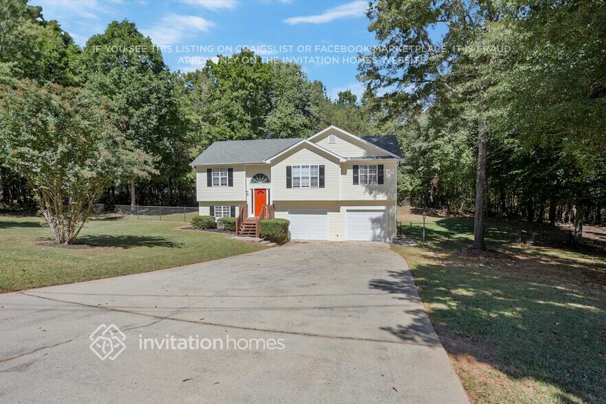 Building Photo - 301 Willow Ln