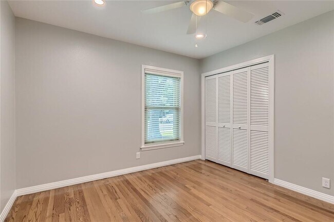 Building Photo - 1200 Aggie Ln