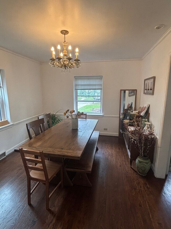 Building Photo - 290 Elm Park Ave