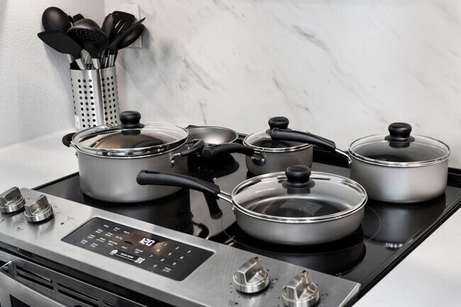 Building Photo - 2901 Indiana St