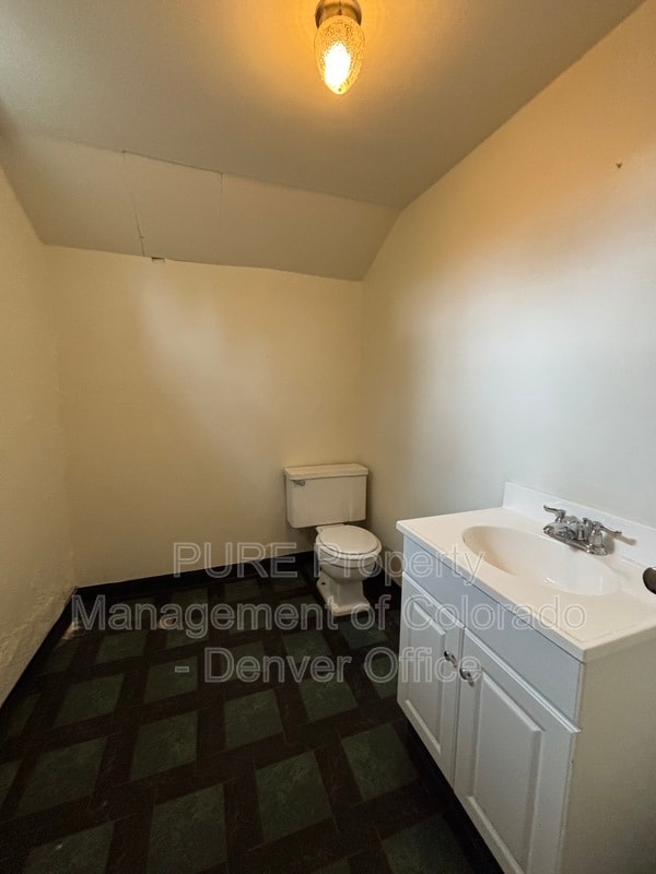 Building Photo - 10499 W 25th Ave