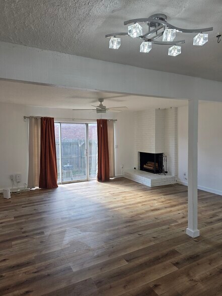 Building Photo - 11260 College Ave