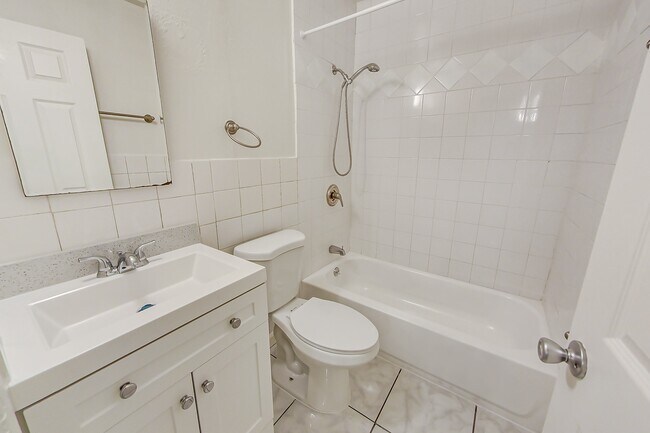 Floorplan - 1828 28th Avenue