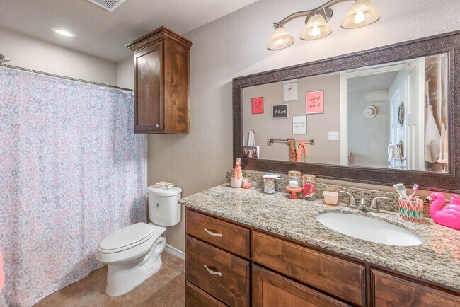 Building Photo - 3603 Haverford Rd