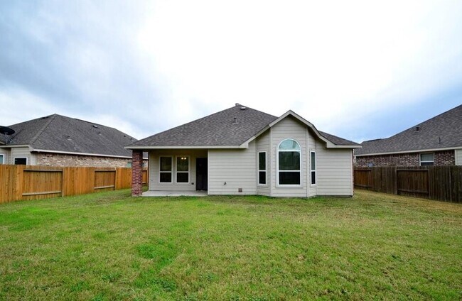 Building Photo - 9942 Taylor Springs Ln