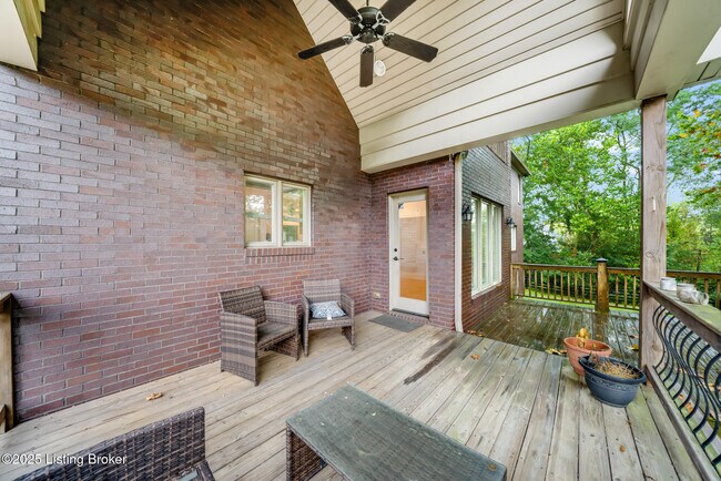 Building Photo - 12307 Ridgeview Dr