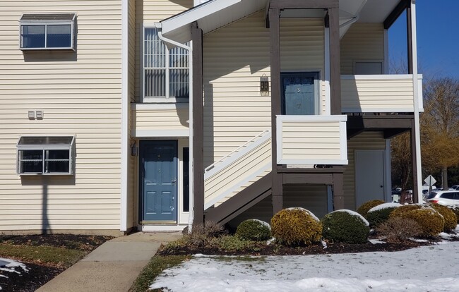 Easy First Floor Living - 111 Country Club Dr