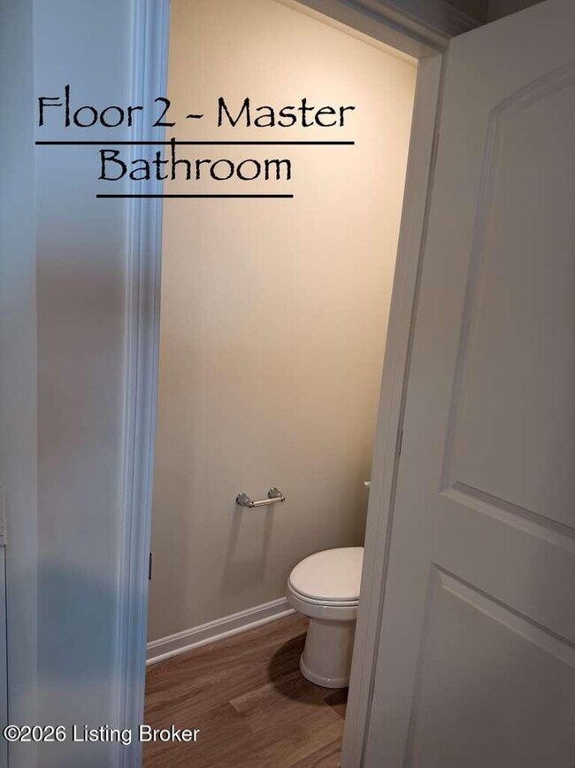 Building Photo - 2019 Lyndon Green Cir