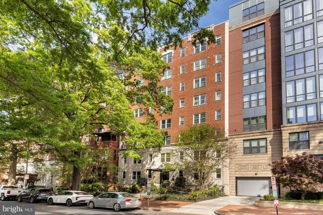 Building Photo - 1437 Rhode Island Ave NW