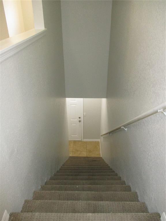 Building Photo - 6055 Westgate Dr
