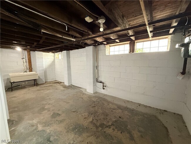 Building Photo - 2065 23rd St