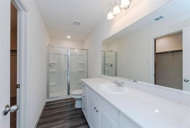 Building Photo - 2022 Harebell Dr